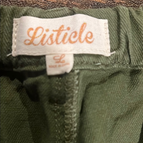 Green Flare Wide Leg Jeans with Textured Fabric - Picture 3 of 5